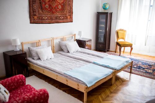 Sipi Apartman — 4-Star Luxury Hotel in Budapest, Hungary