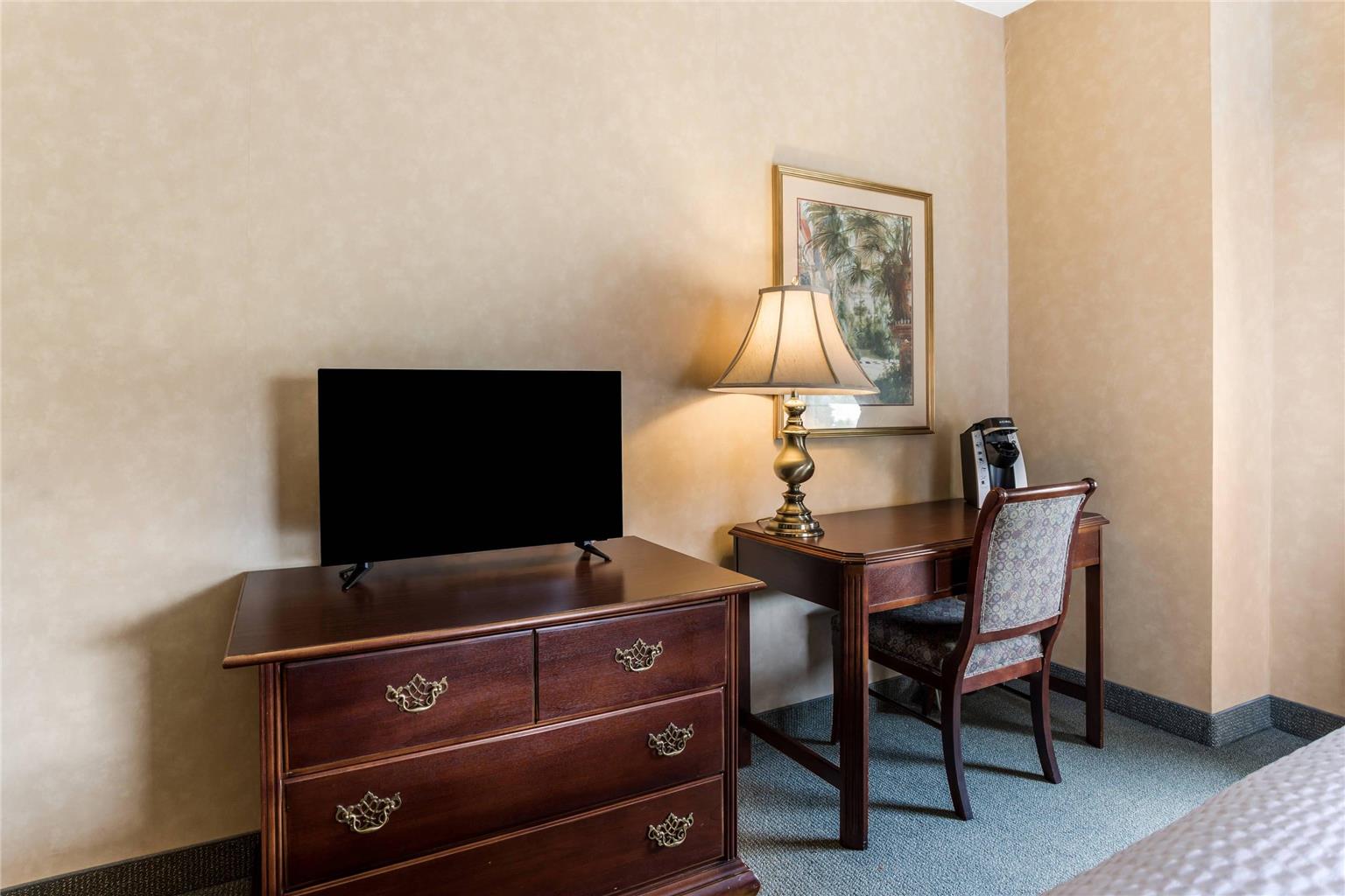 Traditions Hotel & Spa Johnson City Binghamton an Ascend Collection Hotel - photo 20