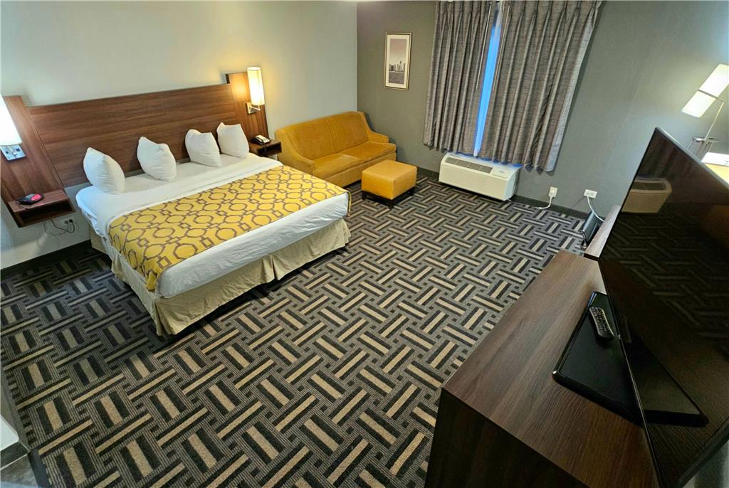 Baymont by Wyndham Chicago Calumet City - photo 34