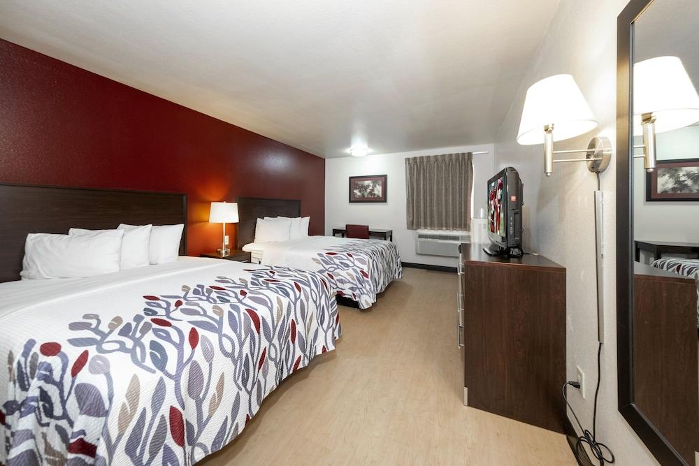 Red Roof Inn St Robert Ft Leonard Wood - photo 14