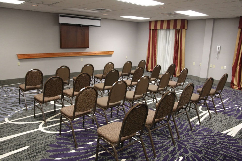 Hampton Inn & Suites Grenada - photo 29