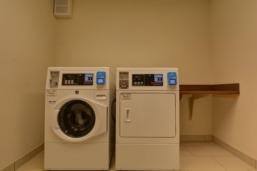 Holiday Inn Express & Suites Greenville Taylors by IHG - photo 27