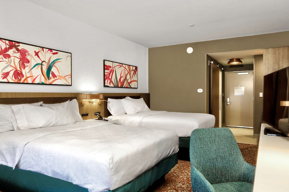 Hilton Garden Inn Bel Air - photo 26