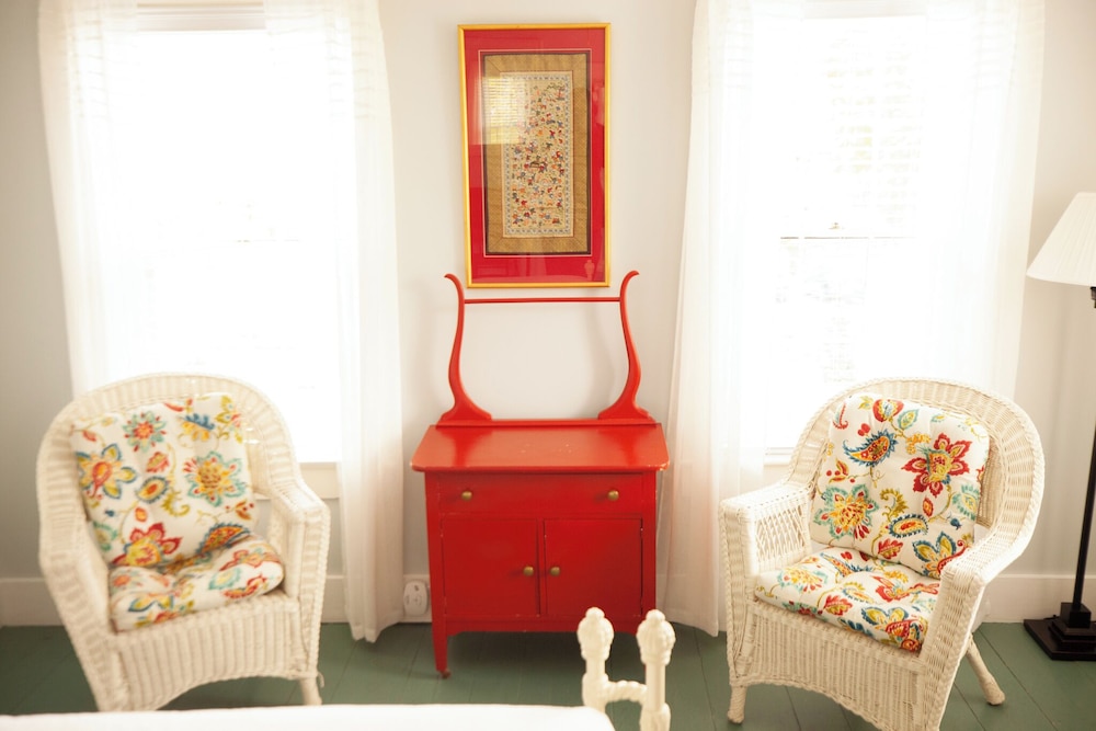 Yellow House Inn - photo 22