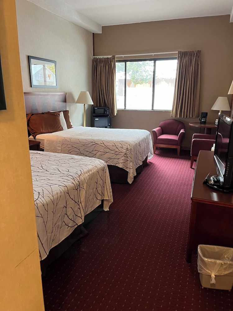 Mineral Palace Hotel & Casino - photo 17