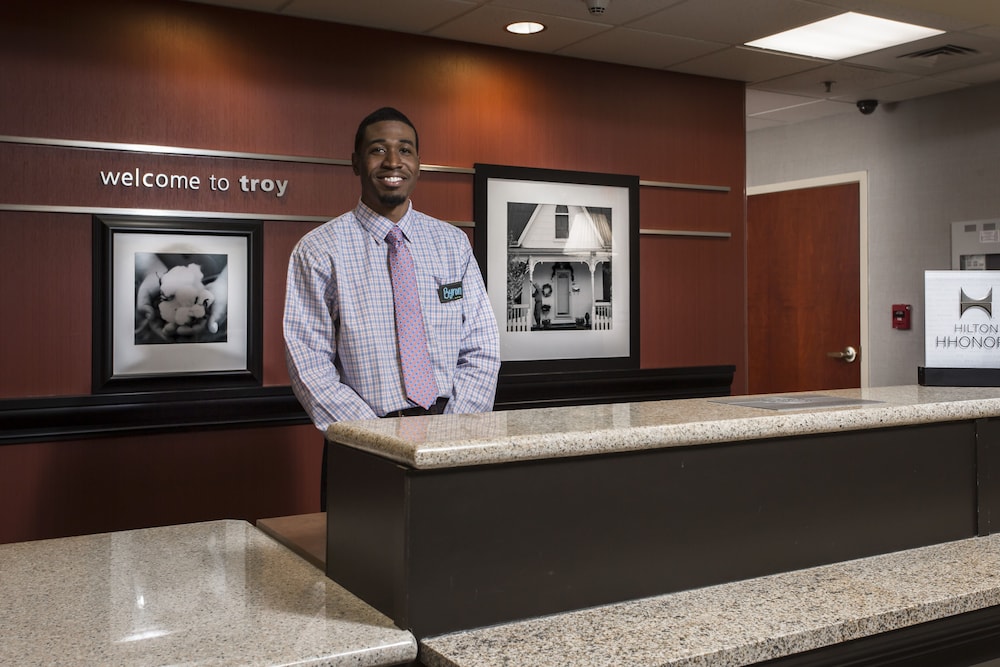 Hampton Inn by Hilton Troy - photo 3