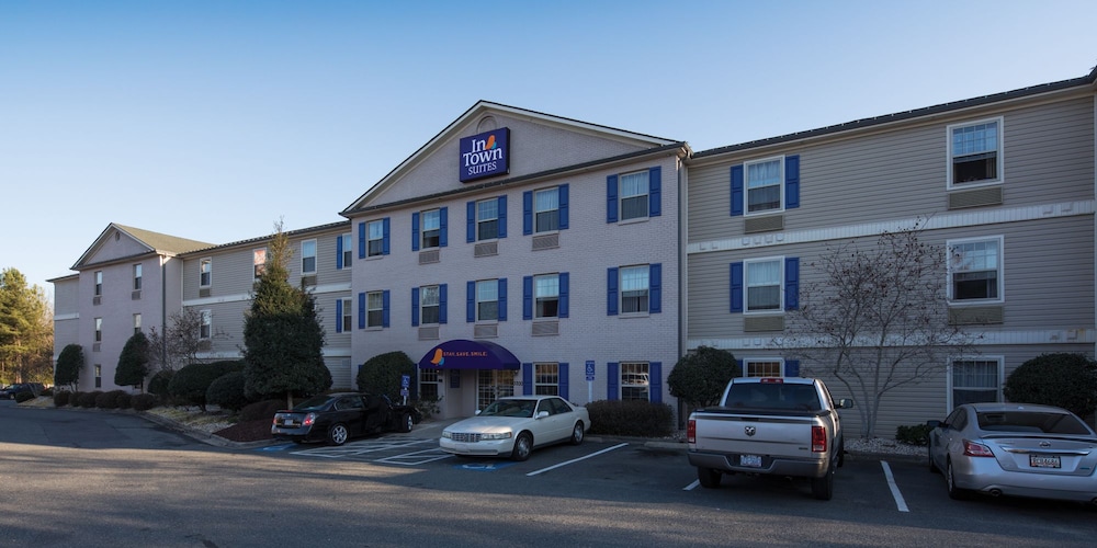 InTown Suites Extended Stay Kannapolis NC - photo 26