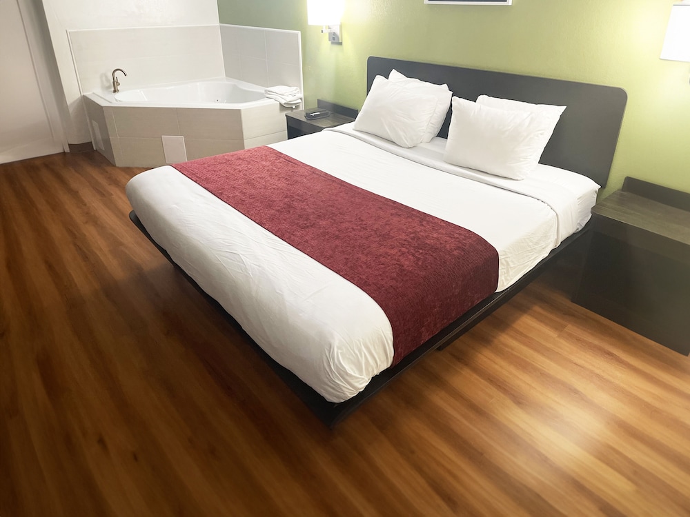 Motel 6 Willoughby OH Cleveland - photo 16
