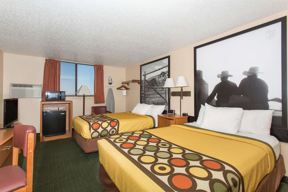 Super 8 by Wyndham Casper West by the River - photo 8