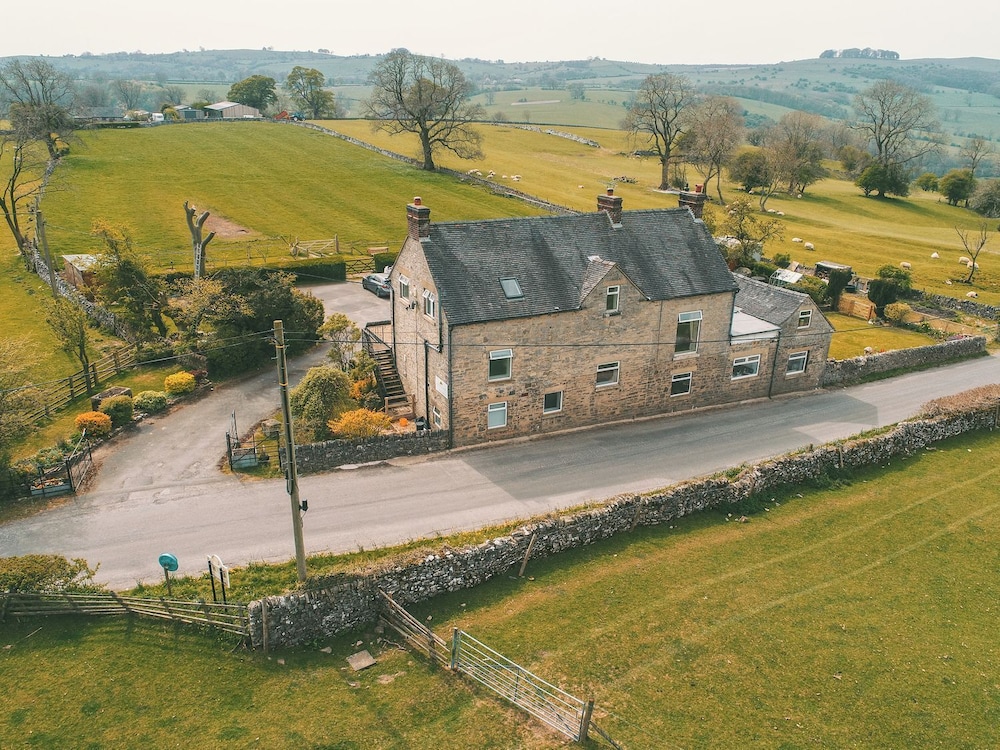 Hillcrest House — 4-Star Luxury Hotel in Ashbourne, United Kingdom