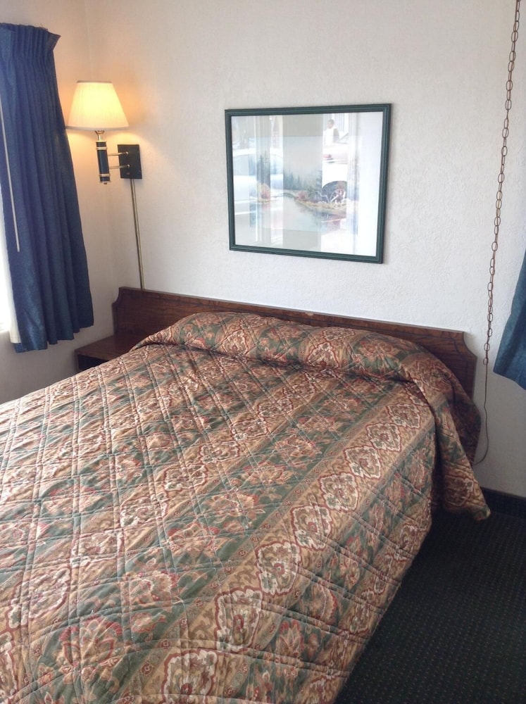 Plaza Inn Great Falls - photo 27