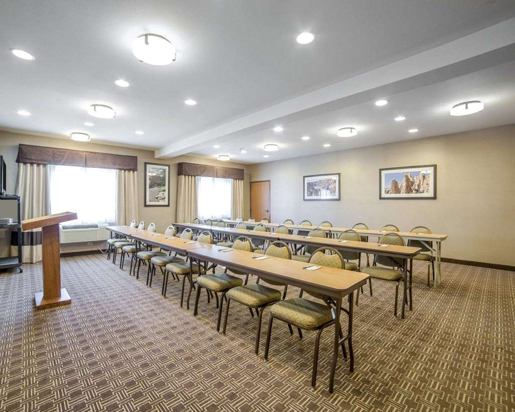 Comfort Inn Evansville Casper - photo 33