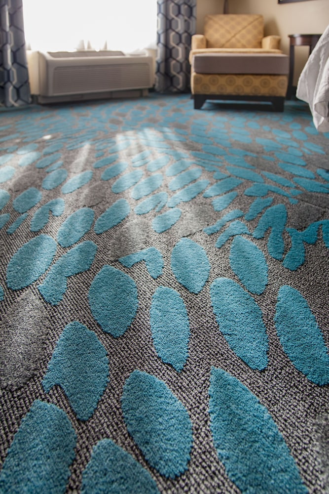 Hilton Garden Inn Fargo - photo 29