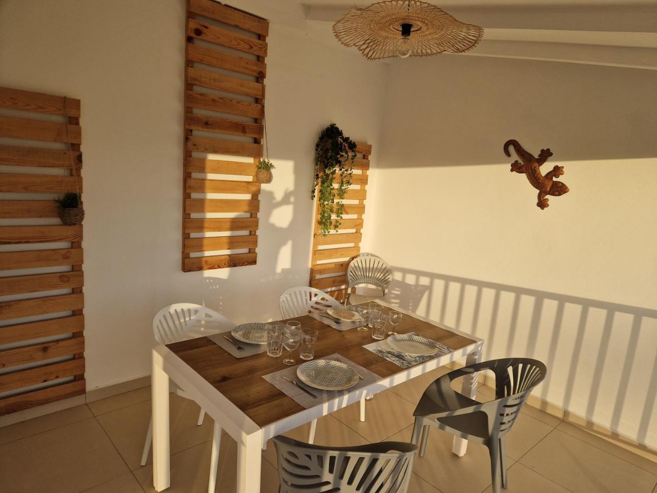 Appartement au centre de Gosier 5 — 4-Star Luxury Hotel in Le Gosier, Guadeloupe