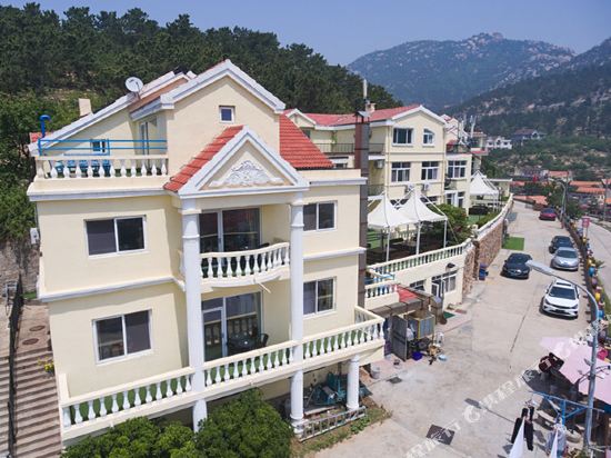 Sunshine Beach Holiday Hotel in Qingdao, People's Republic of China