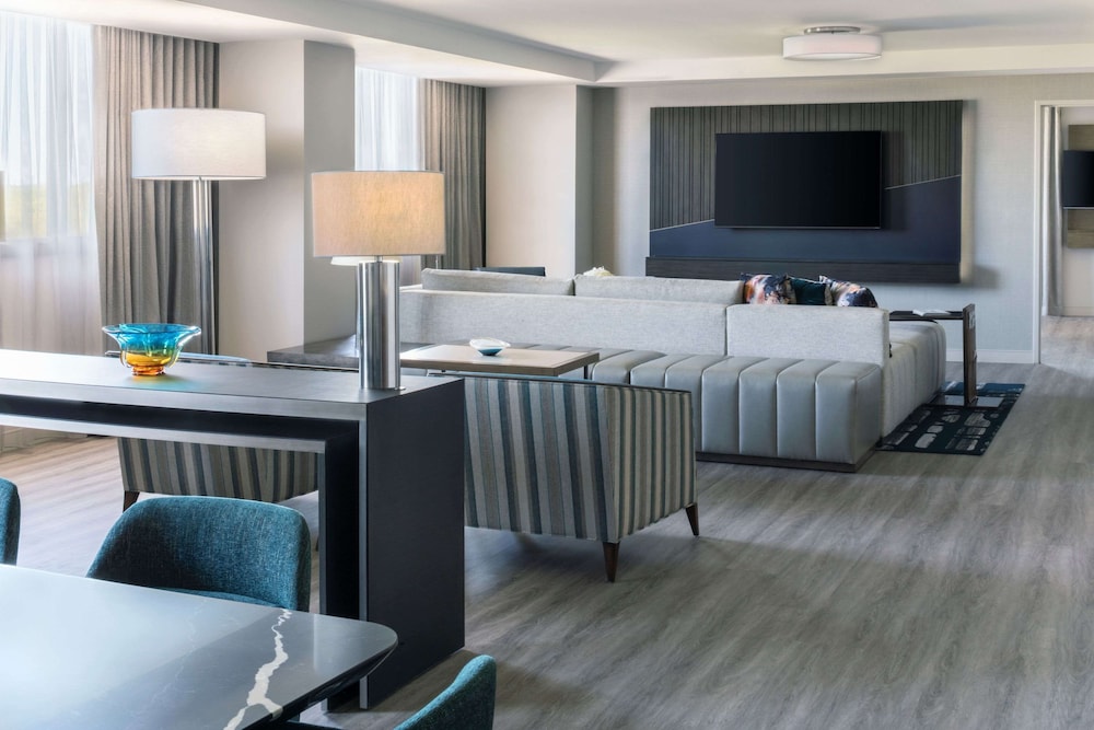 Hyatt Regency O'Hare Chicago - photo 39