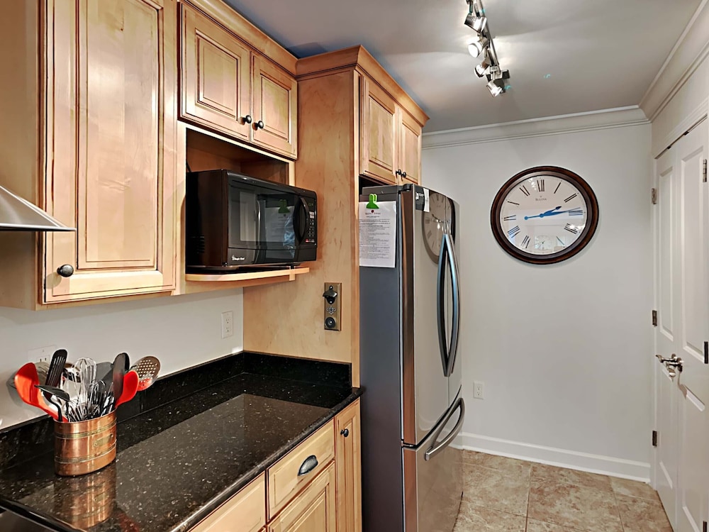 Regency Towers by Southern Vacation Rentals - photo 147