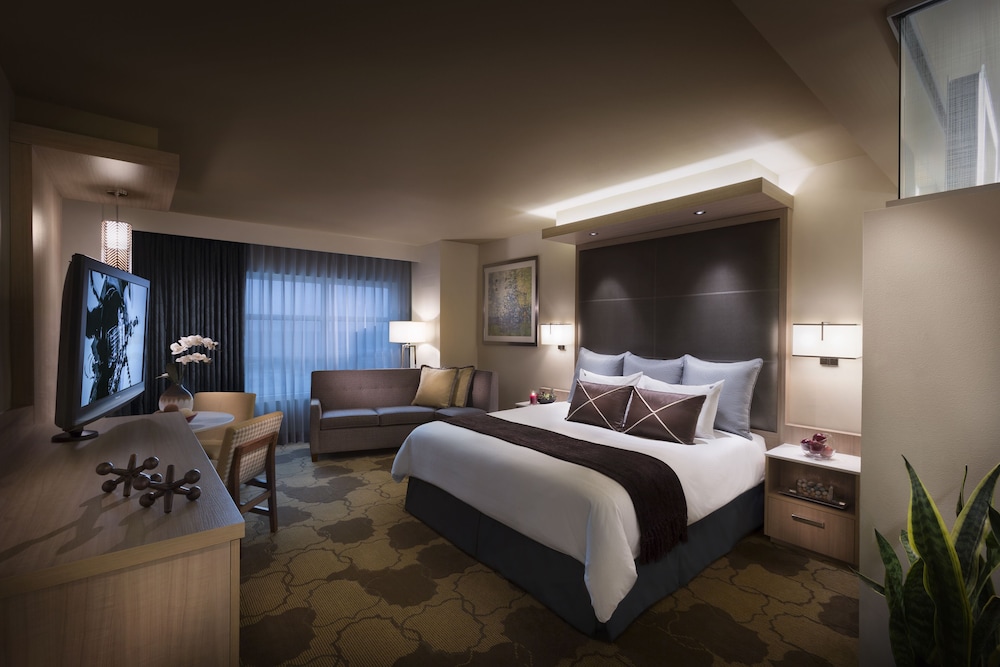 Seminole Hard Rock Hotel & Casino Tampa - photo 19