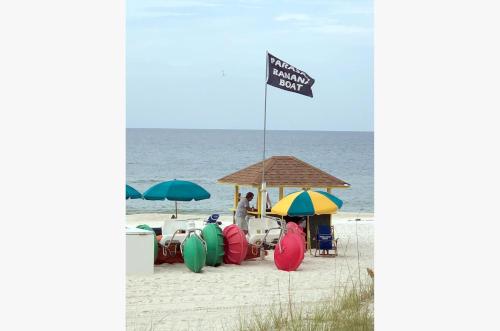Commodore 1303 'Rest Ashored' — hotel in Lower Grand Lagoon