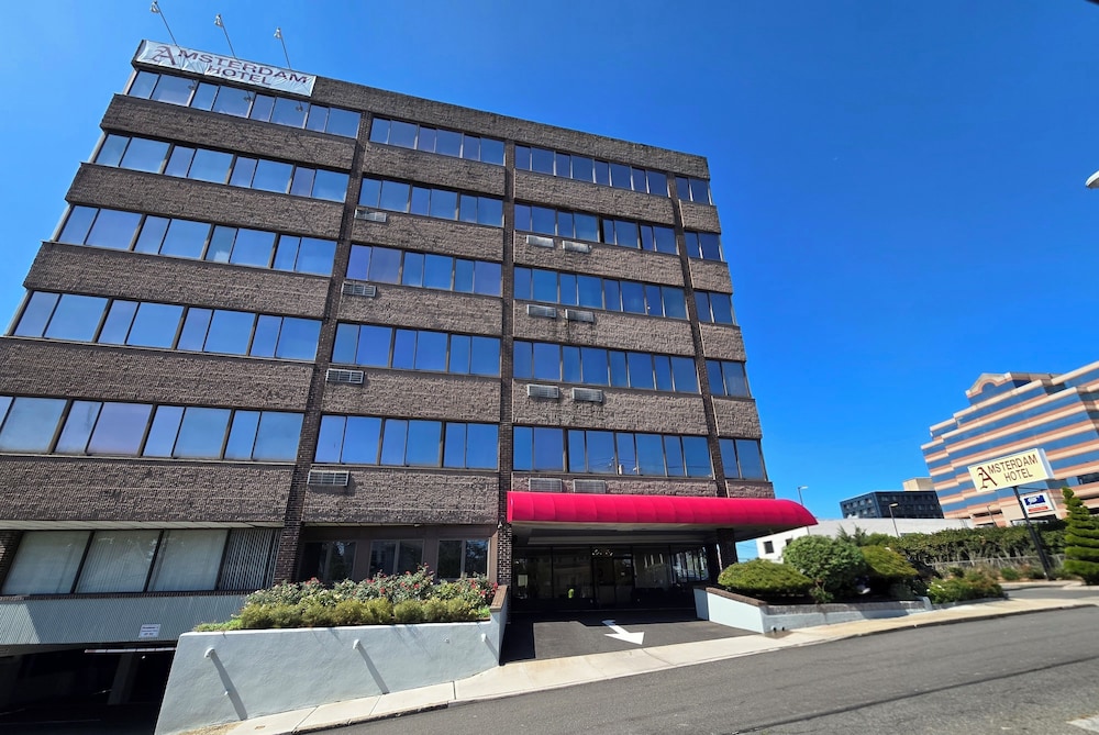 Amsterdam Hotel - photo 22