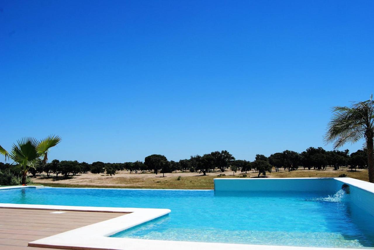 Monte D’Vagar by Estilo Lusitano com piscina privada in Grandola, Portugal