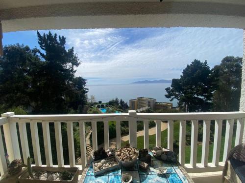 Condominio Bahia Pelicanos Horcon — 4-Star Luxury Hotel in Valparaiso, Chile