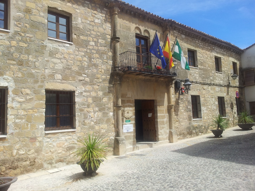 Rusticae Las Casas del Cónsul - carbon neutral hotel in Ubeda