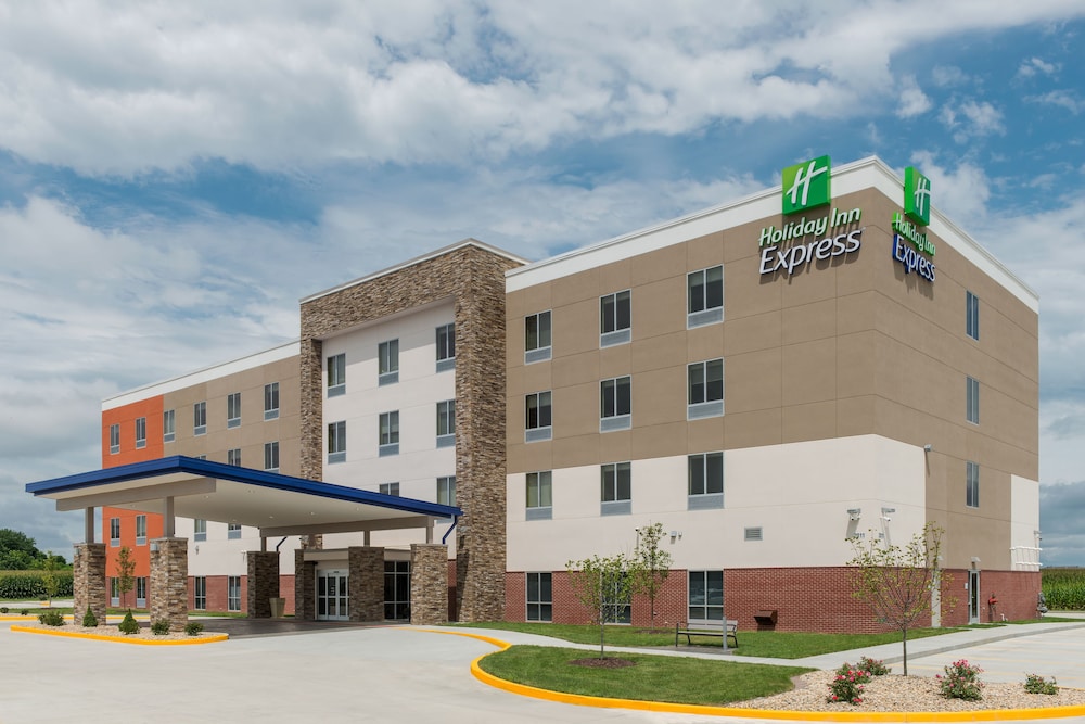Holiday Inn Express & Suites St. Louis Chesterfield by IHG - photo 43