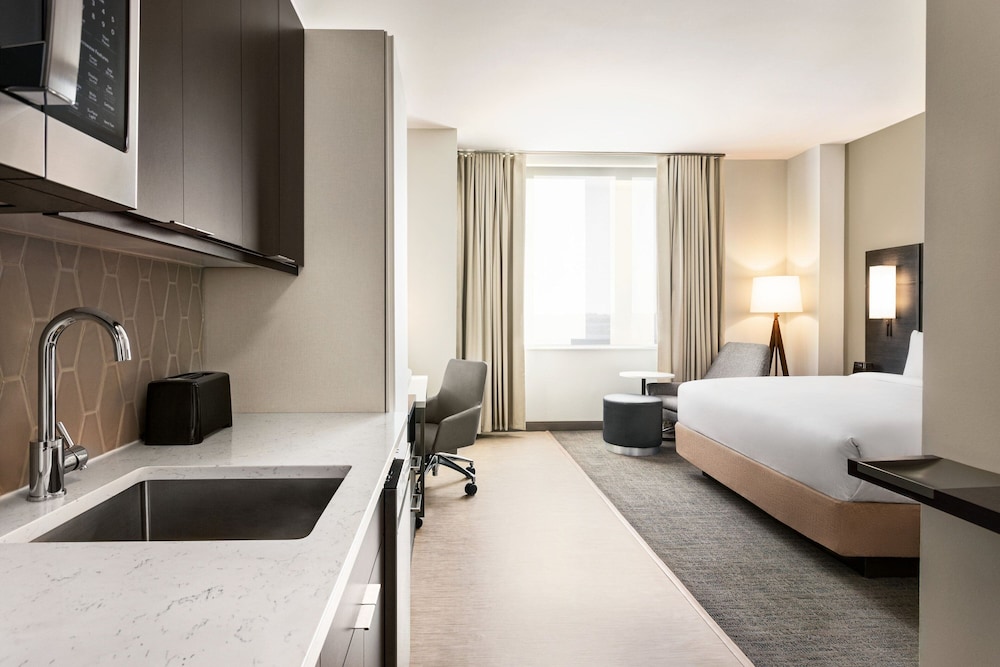 Residence Inn by Marriott New York JFK Airport - photo 16