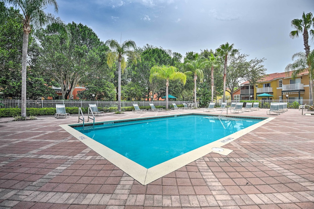 17 Mi To Epic Universe Townhome with Resort Perks - photo 2