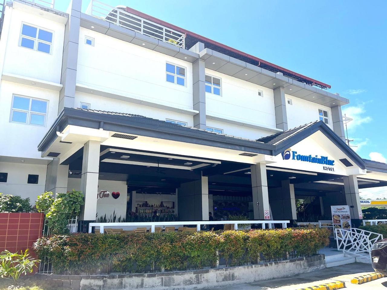 FountainBlue Hotel and Banquet Hall — hotel in Daraga