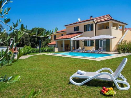 Lorena Comfortable holiday residence — 4-Star Luxury Hotel in Medulin, Croatia