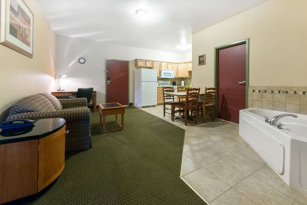 Days Inn by Wyndham Luray Shenandoah - photo 66