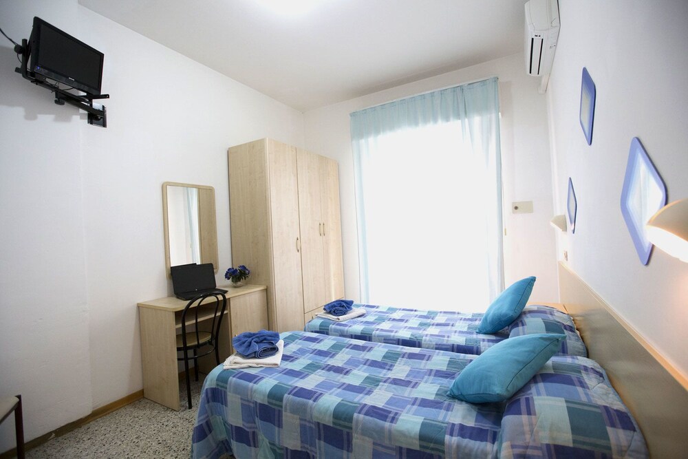 Hotel Tv — Rimini — photo 3