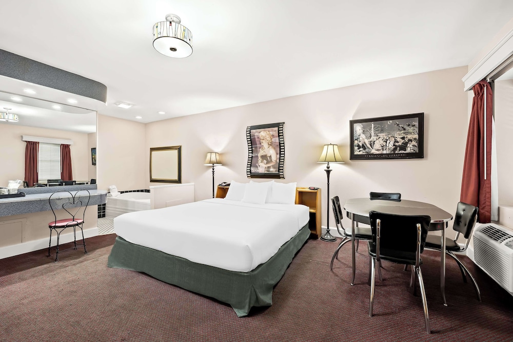 Best Western Route 66 Rail Haven - photo 23