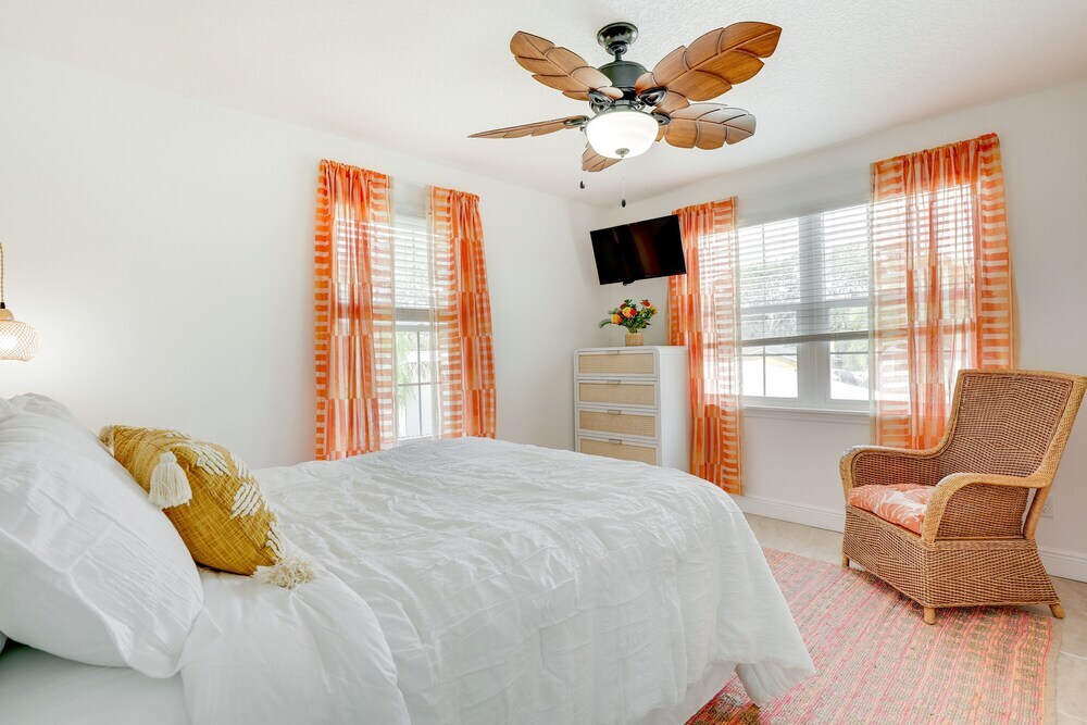 St Augustine Home Near Vilano Beach Pets Welcome — 4-Star Luxury Hotel in Saint Augustine, United States
