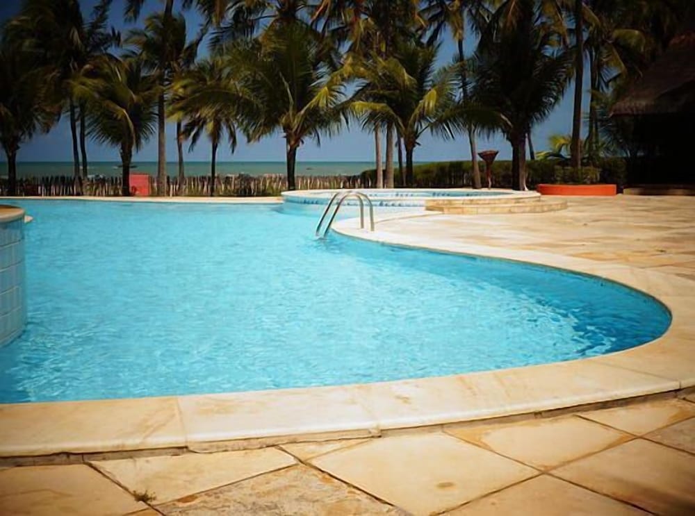Siri Paraiso Hotel — Touros