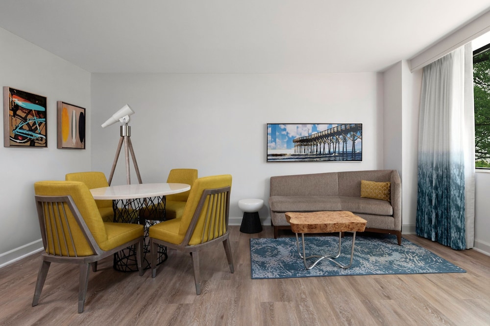 Renaissance Newport Beach Hotel - photo 41