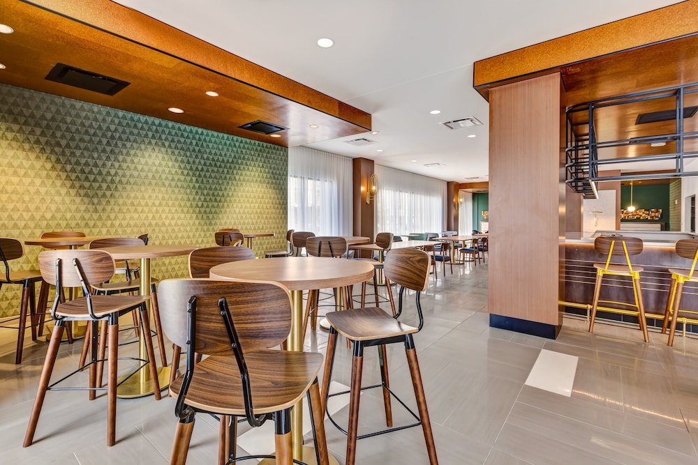 Hotel Indigo Detroit Downtown by IHG - photo 85