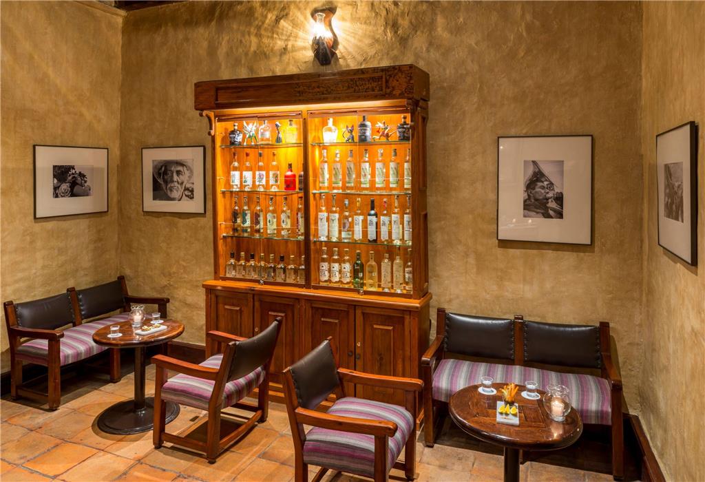 Novicias Mezcaleria BAR