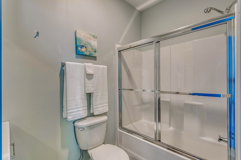 Together Resorts Cherry Grove Resort at 5401 B N Ocean Blvd - photo 32