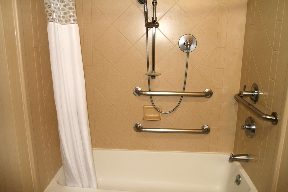 Hampton Inn & Suites Liberal - photo 9