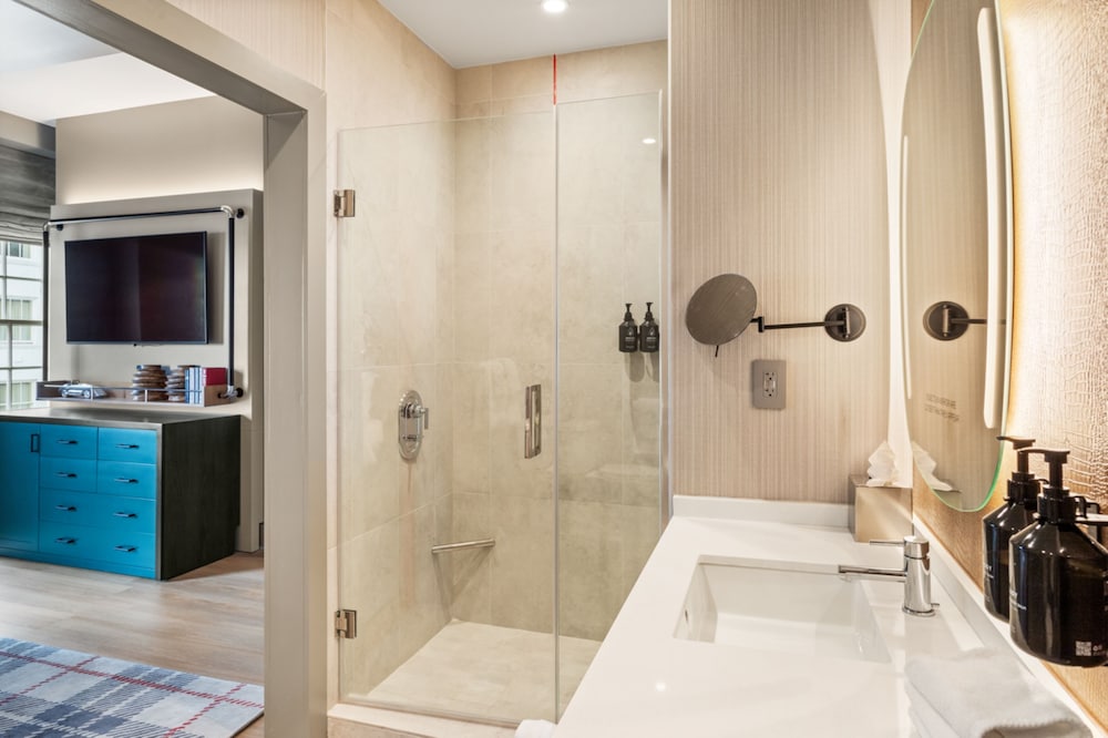 Hotel Indigo Baton Rouge Downtown by IHG - photo 68