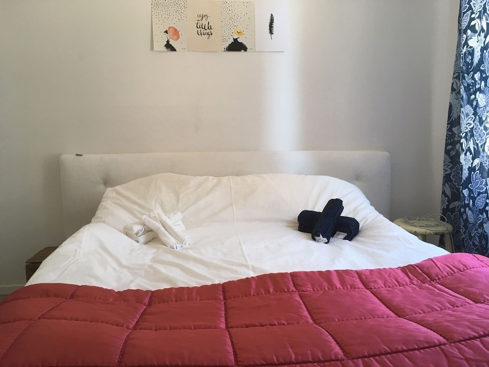 Beautiful 1 Bed Studio In Sollentuna 18525847 — Sollentuna