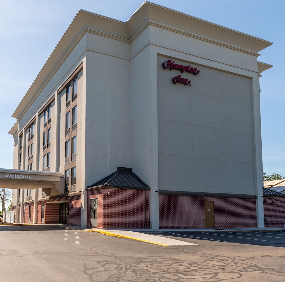 Hampton Inn Portsmouth Central - photo 72