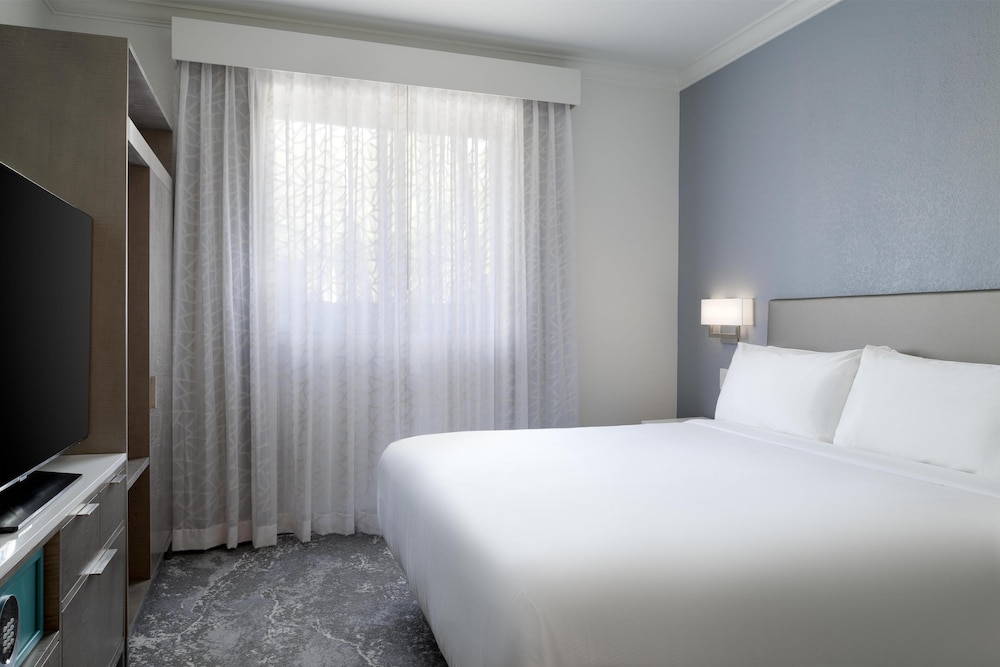 Hilton Boca Raton Suites - photo 7