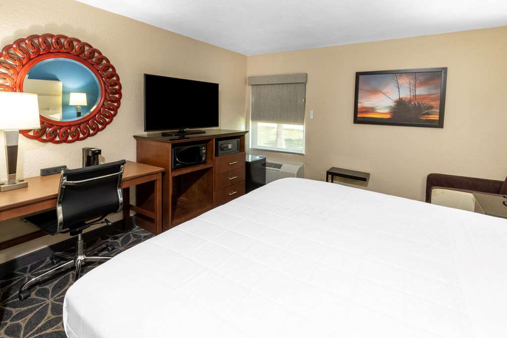 Baymont by Wyndham McAllen Pharr - photo 19