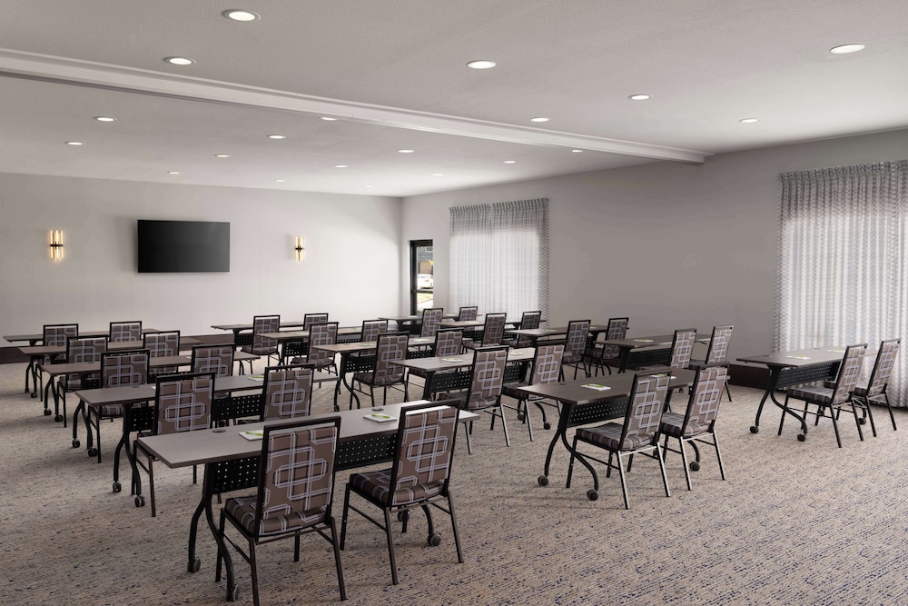 Home2 Suites by Hilton Abilene Southwest - photo 31