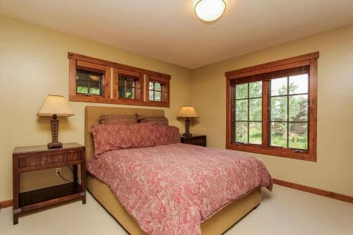 Discovery Chalet 374 at Tamarack Resort by Casago McCall Donerightmanagement - photo 13