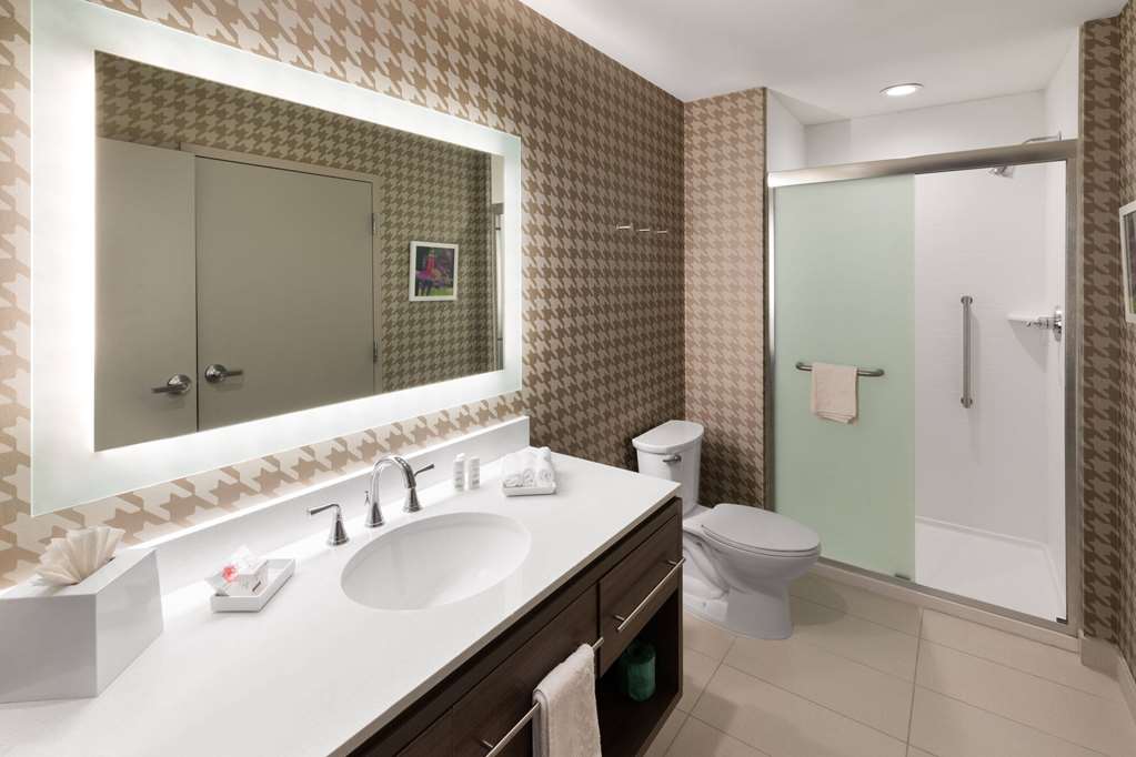 Hawthorn Extended Stay by Wyndham Kingwood Houston - photo 18